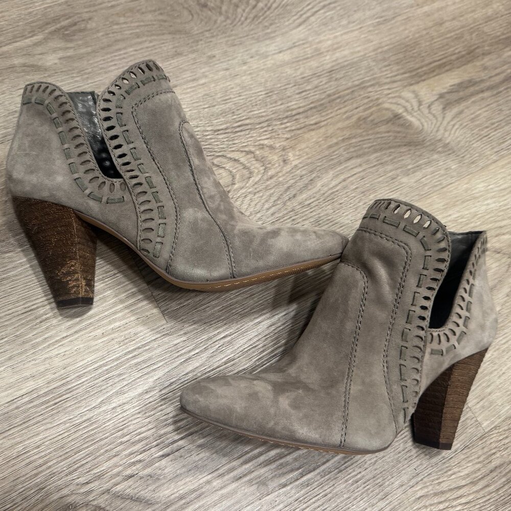 Vince Camuto Grey Suede Booties Women's 6.5 M